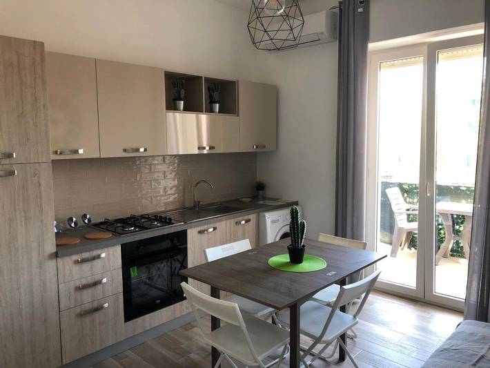 Ferienhaus für 4 Personen, mit Balkon und Ausblick in Torre Canne - 2