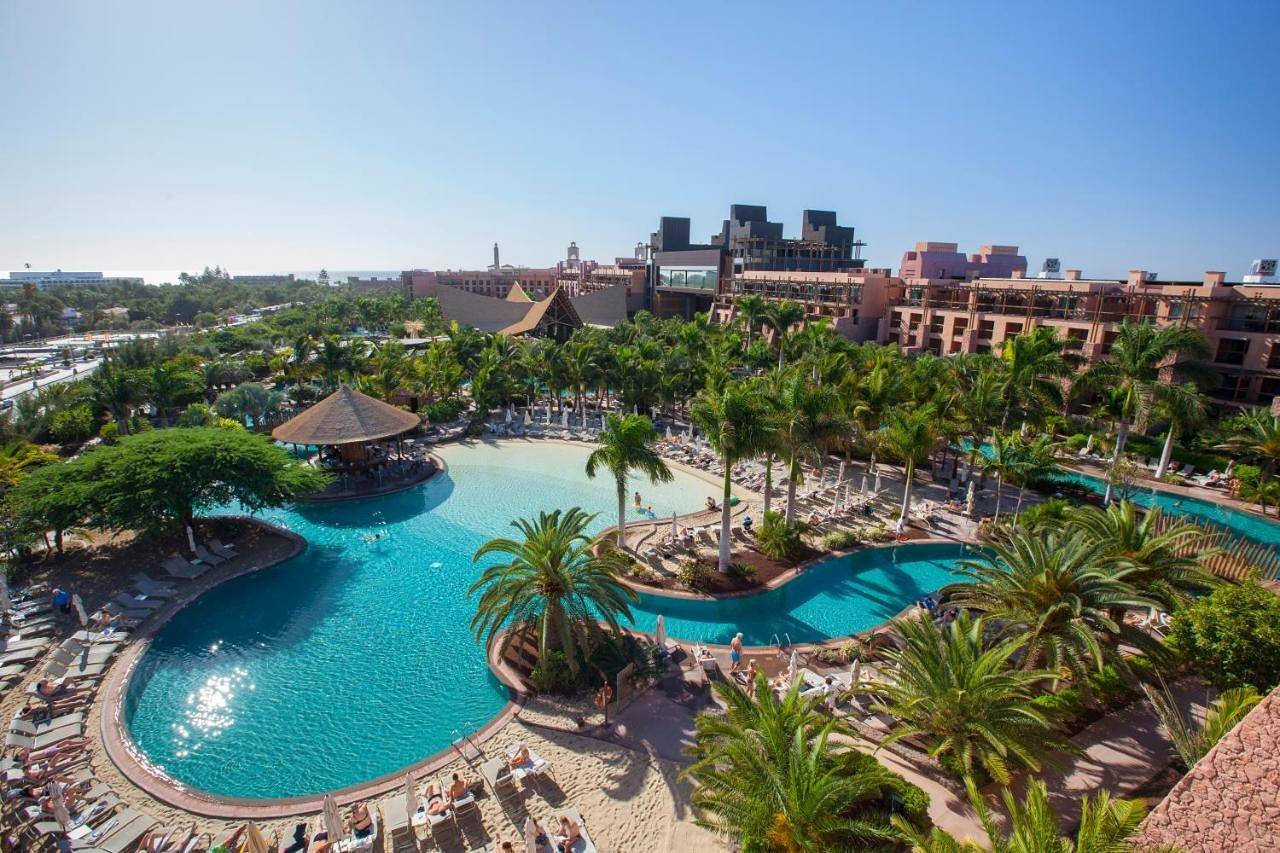 Hotel para 10 personas con piscina in Maspalomas, San Bartolomé de Tirajana