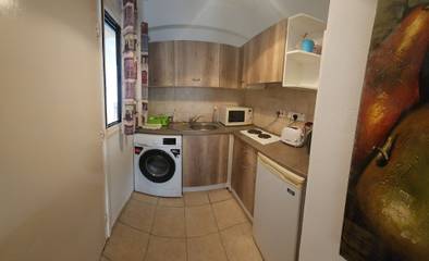 Holiday Rental for 3 People in Ayia Napa, South Cyprus, Photo 3