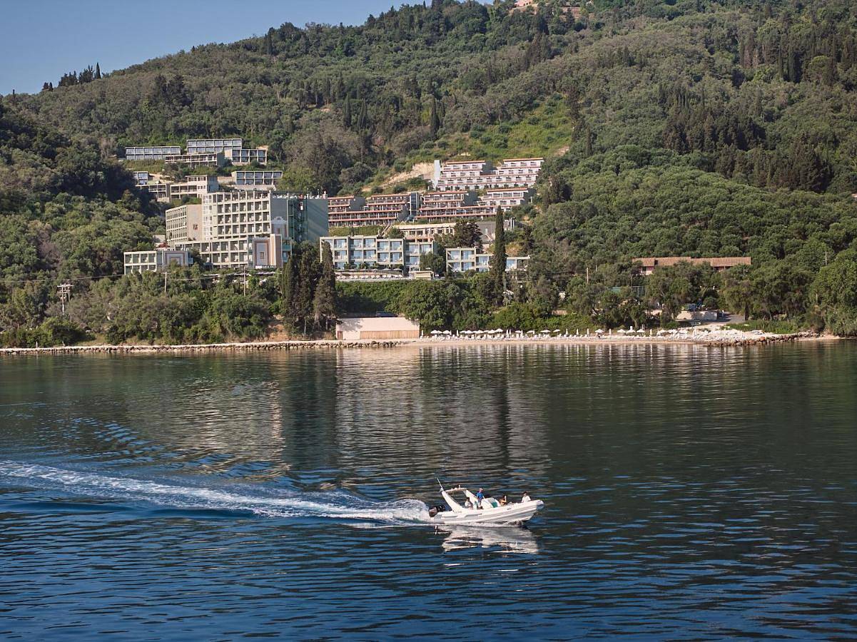 Mythos Palace Resort - Adults Only in Ψαρά, Κέρκυρα