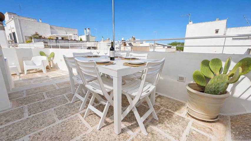 Gîte pour 4 personnes, avec terrasse et jardin à Casarano - 3