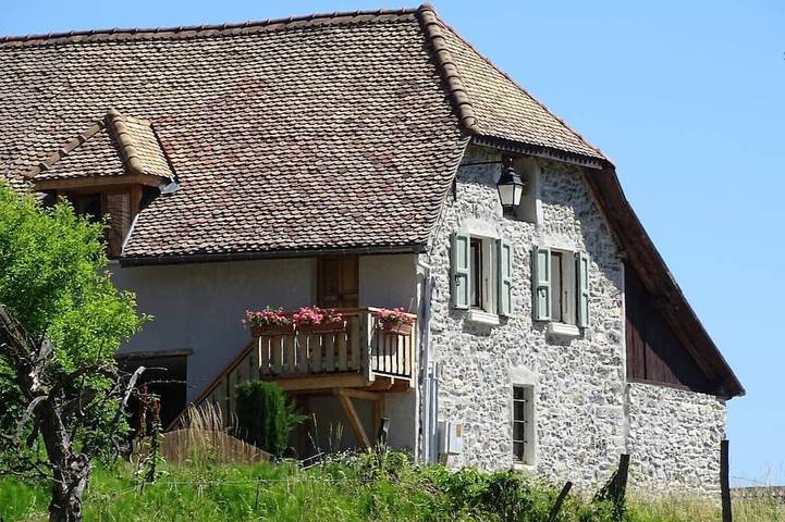 Agriturismo pour 3 personnes, avec jardin à Treffort