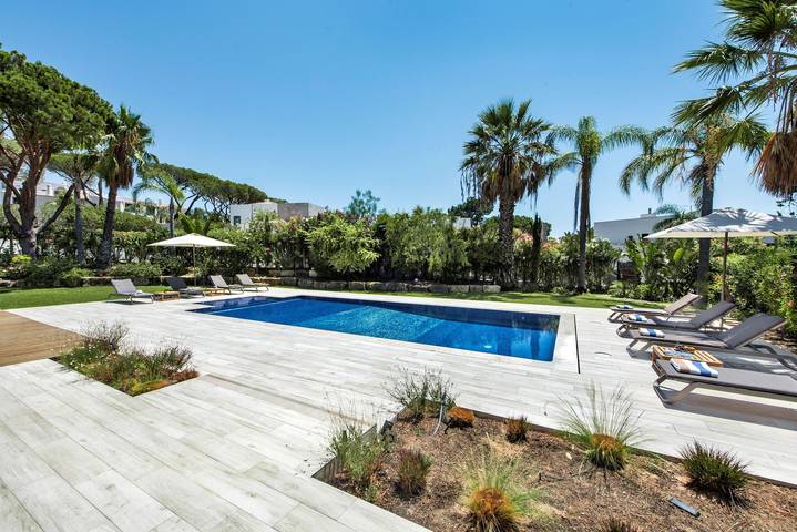 Villa for 8 people, with garden in Quinta do Lago
