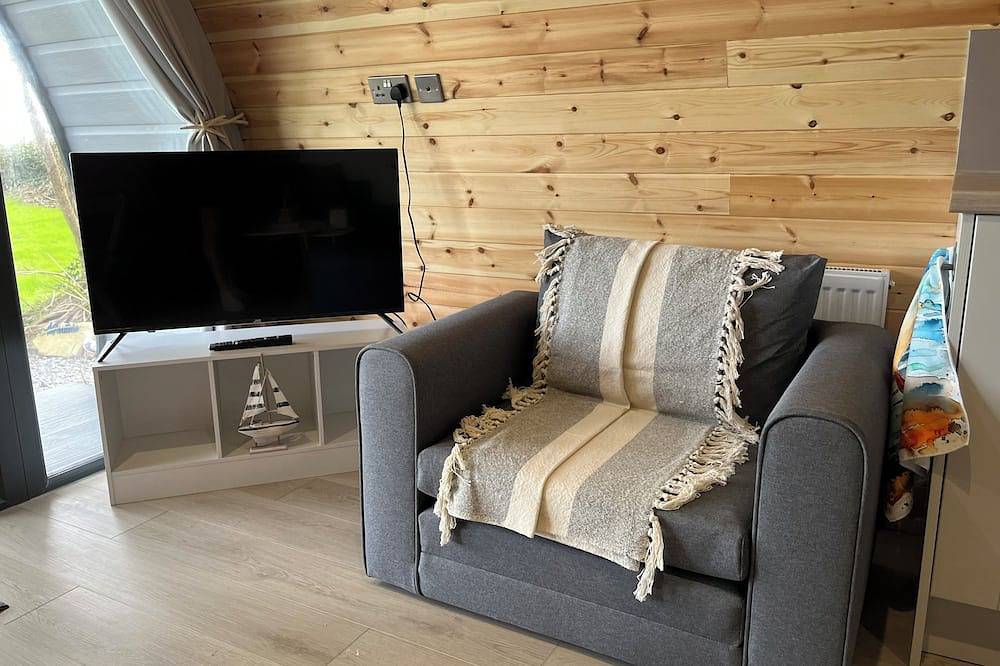 Luxurious Glamping Pod on the Copper Coast with sauna barrel access. in County Waterford