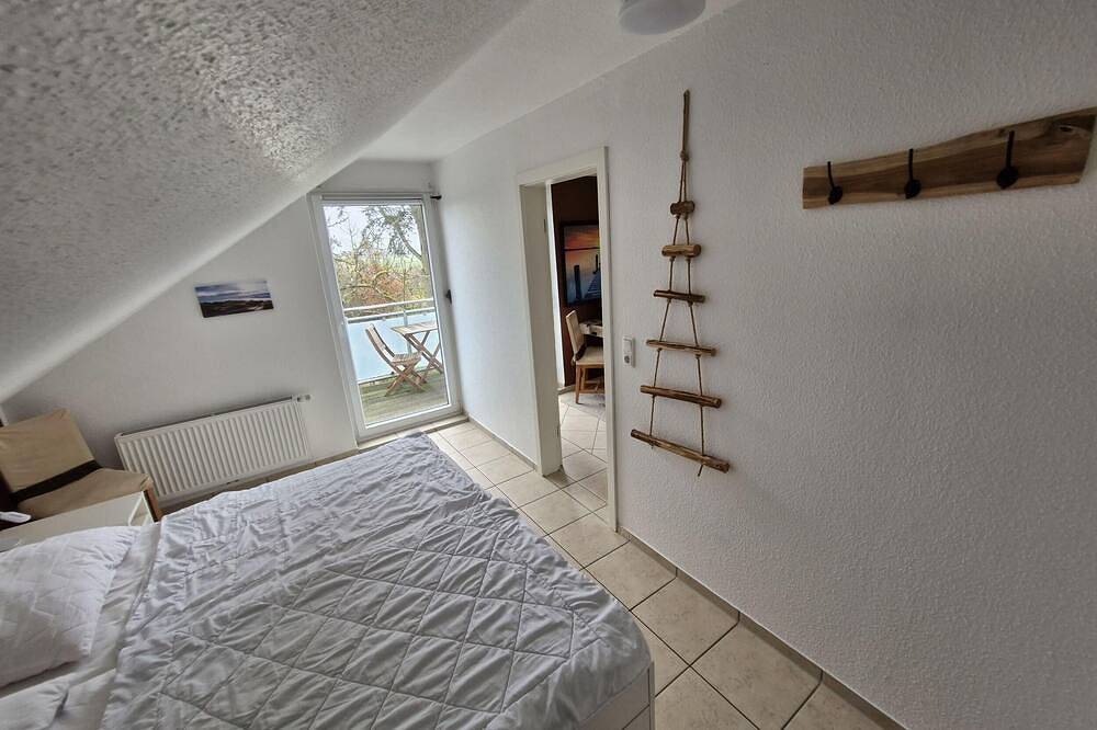 Ganze Wohnung, Ferienwohnung Am Dorfteich Og in Westfehmarn, Fehmarn