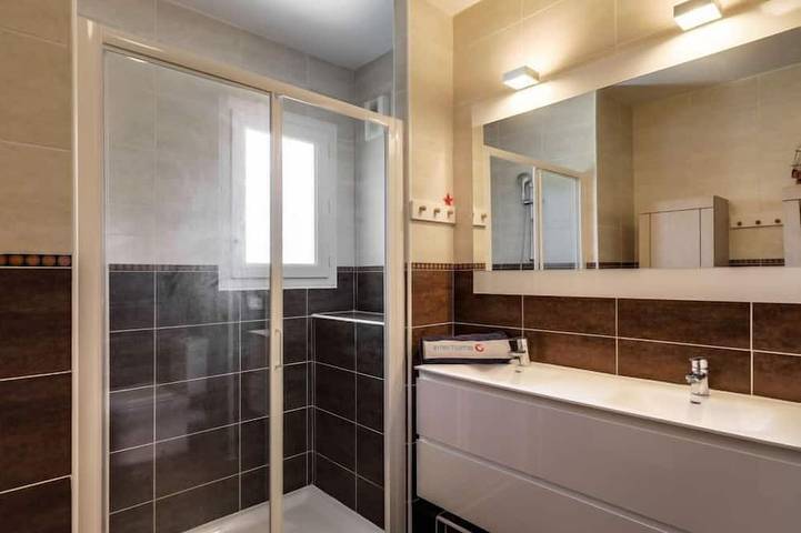 Gîte pour 4 personnes, avec balcon/terrasse et terrasse dans Gare Du Dramont - 4