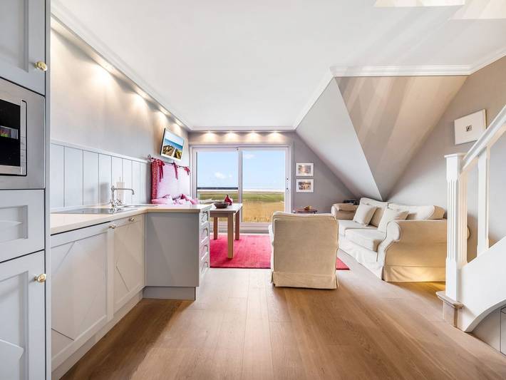 Ganze Ferienwohnung, Fernsicht - Hochwertig ausgestattete Wohnung in ruhiger Lage mit unverbautem Wattblick. in Sylt-Ost, Sylt (Gemeinde)