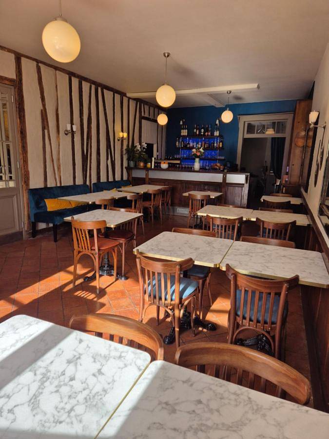 Hôtel pour 3 personnes, avec vue à Aurignac - 2