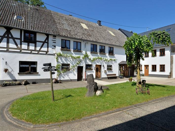 Ferienhaus für 6 Personen, mit Balkon in Treis-Karden