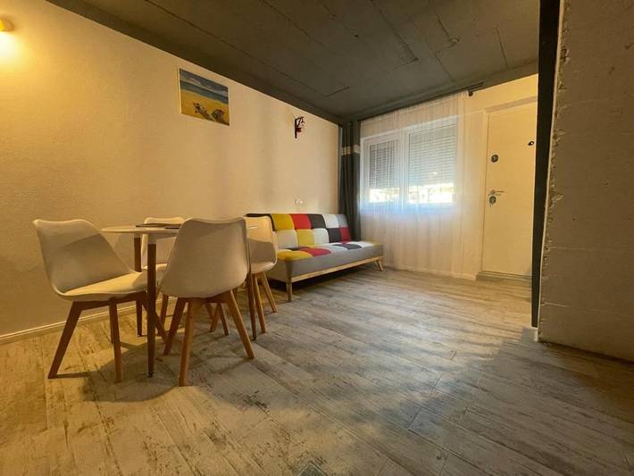 Location de vacances pour 3 personnes, avec terrasse, animaux acceptés dans Mangalia - 2