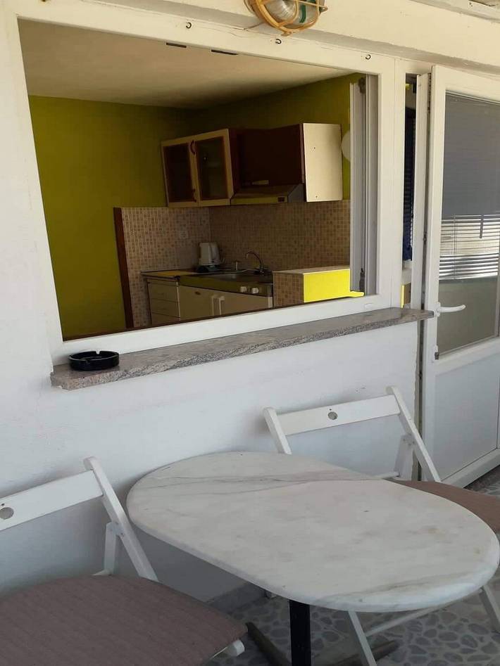 Ganze Wohnung, Ferienwohnung für 4 Personen mit Balkon in Gradac, Makarska Riviera