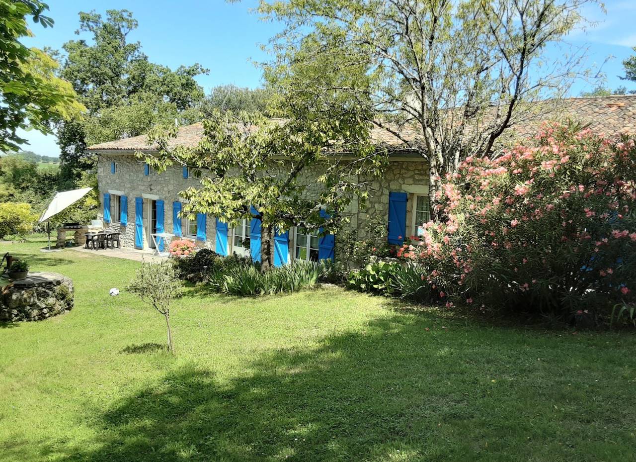 Gîte Les Saisons Tardives in Port-Sainte-Foy-et-Ponchapt, Périgord Pourpre