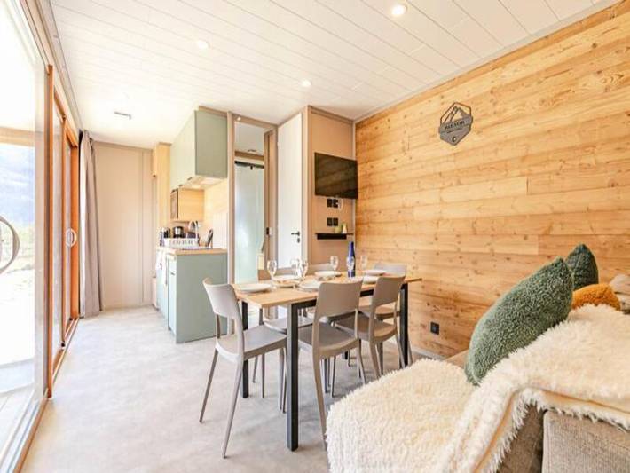 Chalet pour 6 personnes, avec balcon à Aussois