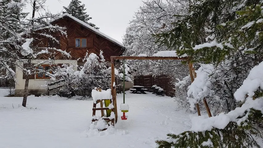 Chalet for 12 people, with garden and view, with pets - 1