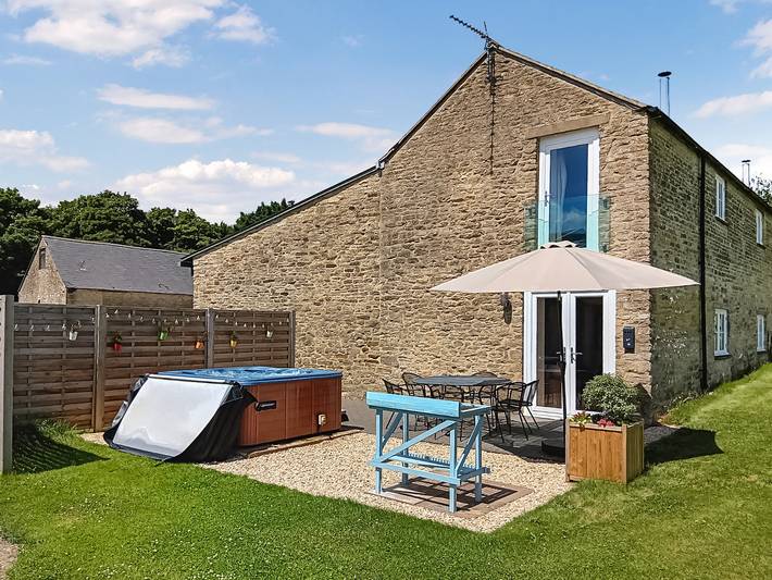 Cottage for 8 people, with Garden in Northamptonshire