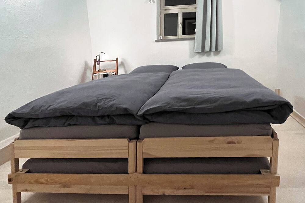 Ganze Wohnung, Rhönherberge in Oberelsbach-in der Rhön Platz für 10 Gäste 2 Schlafzimmer in Oberelsbach, Rhön-Bayern