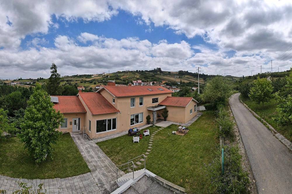 Casa Colipo - quiet center Portugal in Batalha, Leiria District