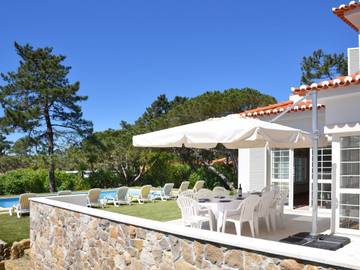 Villa pour 16 Personnes dans Colares, District de Lisbonne, Photo 3