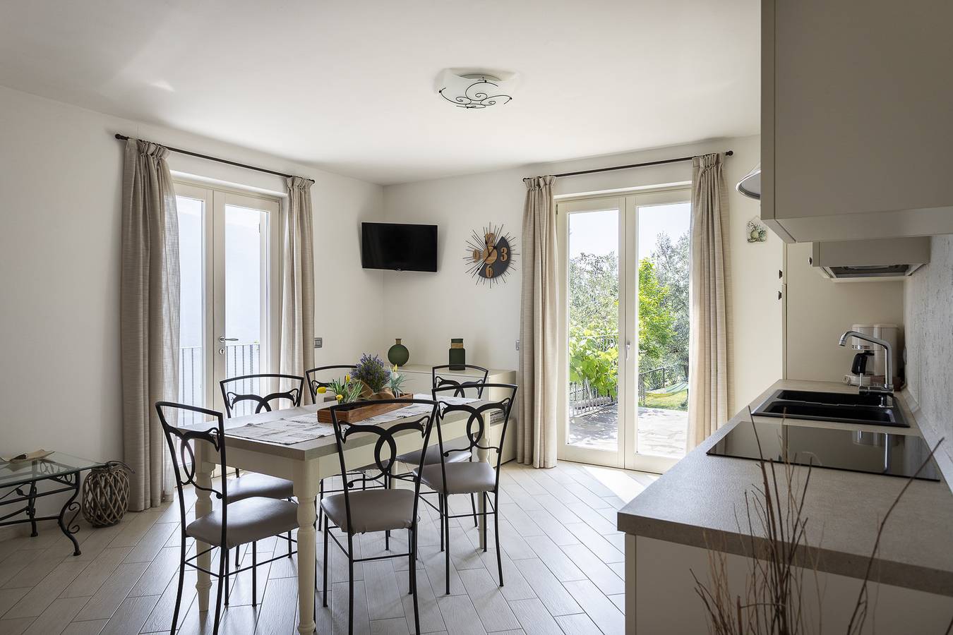 Ganze Ferienwohnung, .Ciliegia by Garda Fewo in Tignale, Gardasee-Berge