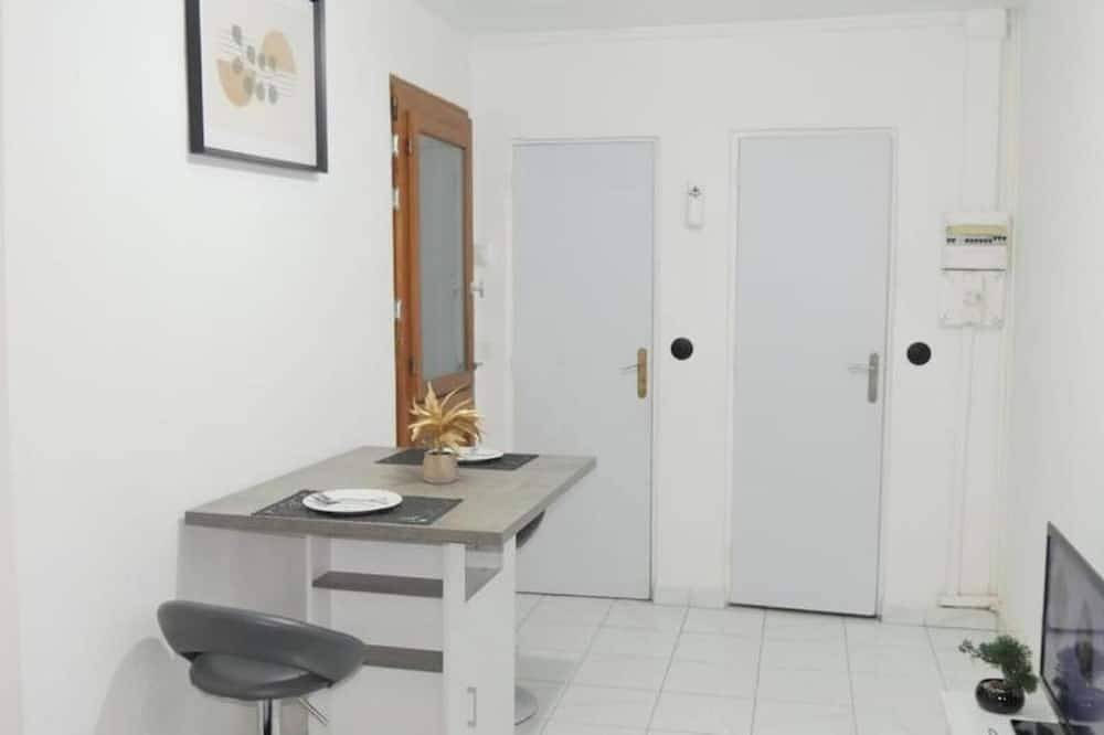 Apartamento entero, Le Bac d'Eragny in Éragny, Valle del Oise