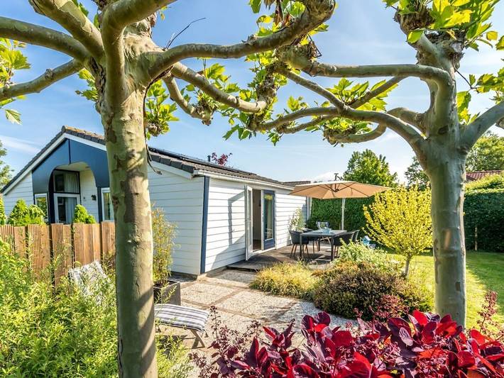 Ferienhaus für 4 Personen, mit Terrasse und Garten