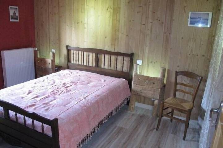 Gîte pour 10 personnes, avec jardin dans le Cantal - 2