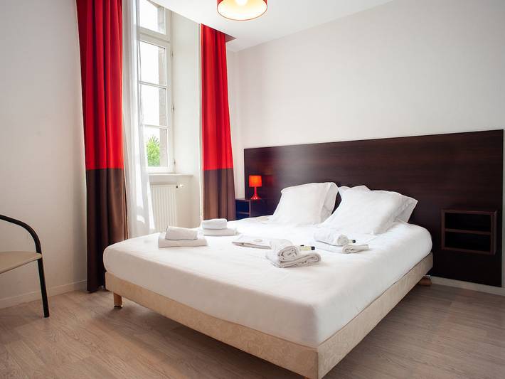 Gîte pour 4 personnes, avec piscine à Dinan - 3