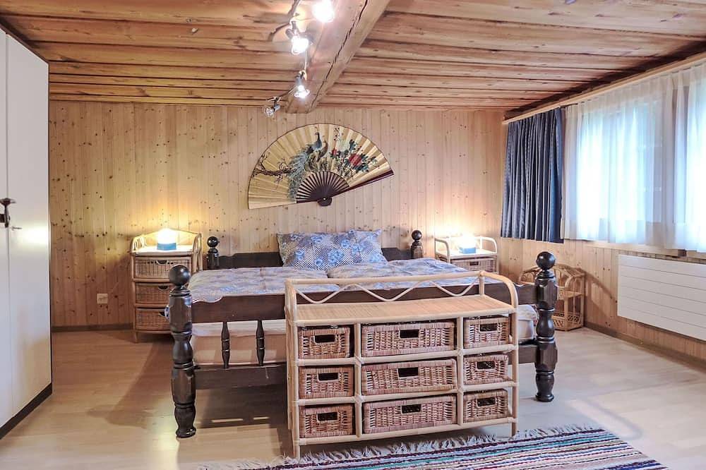 Wunderbares alleinstehendes Ferienhaus mit  W-Lan, Tv, Terrasse, Haustiere erlaubt, Panoramablick in Innertkirchen, Grindelwald und Umgebung