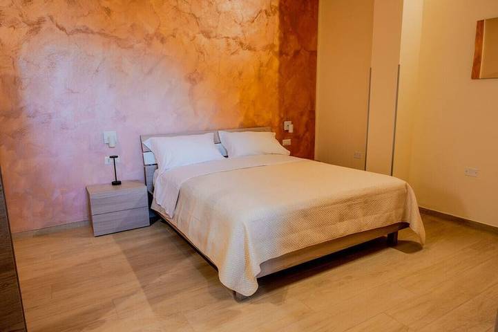 Bed and breakfast per 3 persone, con giardino - 1