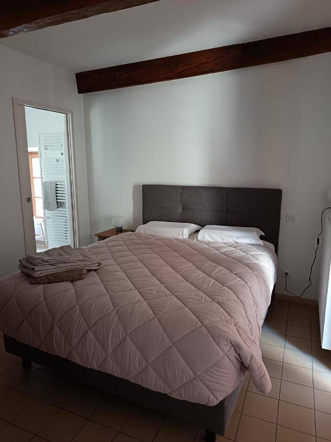 Gîte pour 2 personnes, avec Terrasse à Serverette - 2