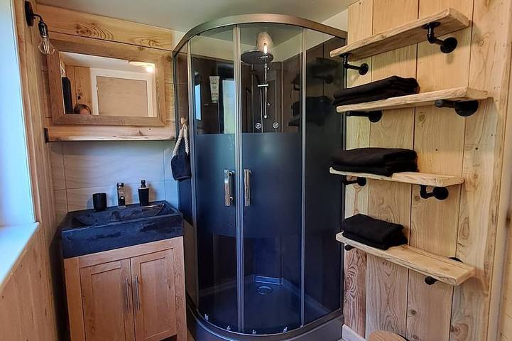 Location de vacances pour 5 personnes, avec piscine, animaux acceptés à Prat - 4