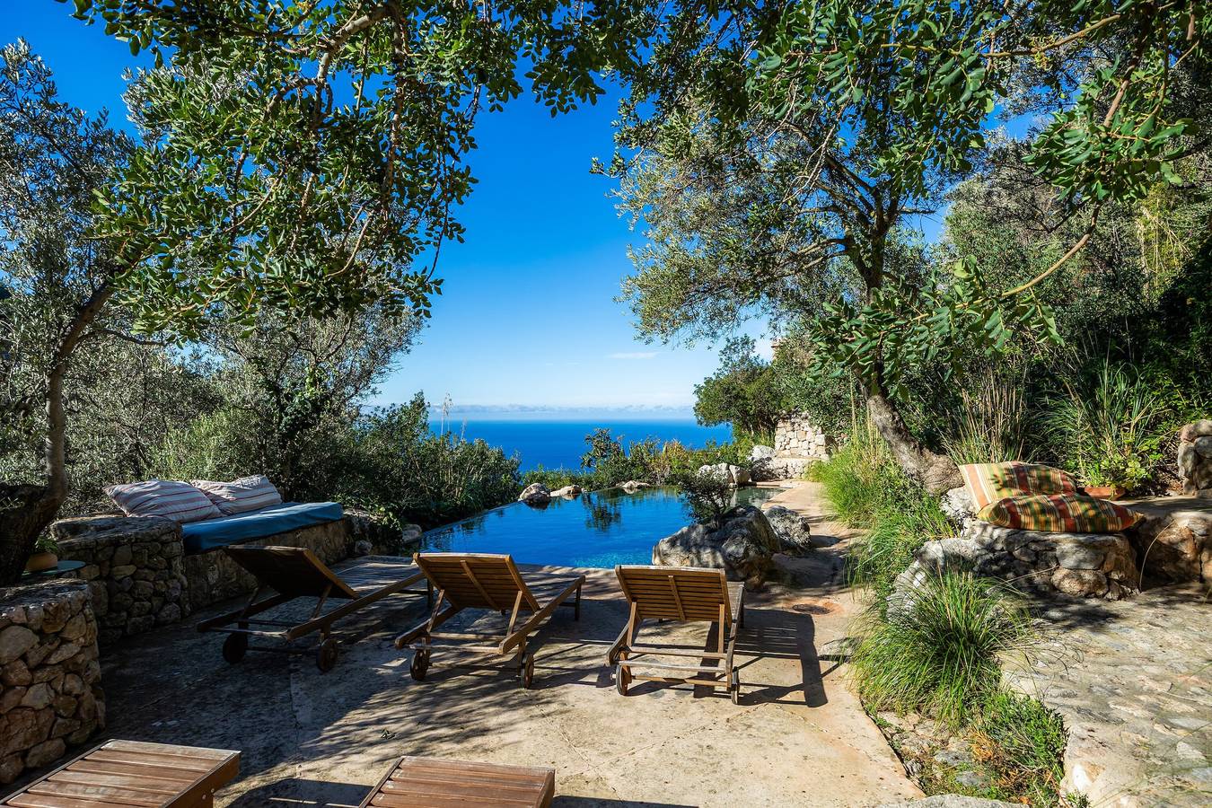 Villa 'Son Rullan' avec vue sur la mer, piscine privée et Wi-Fi in Deià, Majorque de l'Ouest