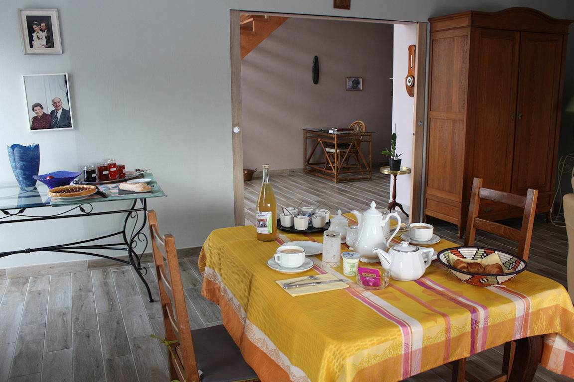 Chambres d'hôtes Détente Verte - Chambre Cerise in Meurthe-et-Moselle