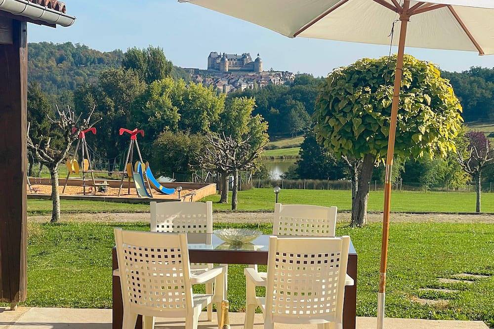 Les Sources Premium Terrasse Vip, Spa - Piscine, Etang de pèche, aire de jeu... in Hautefort, Périgord Noir
