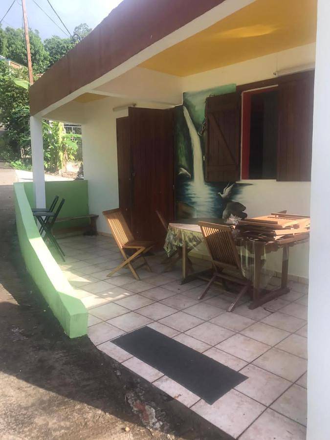 Location de vacances pour 2 personnes, avec jardin et terrasse dans Plage de Malendure - 2