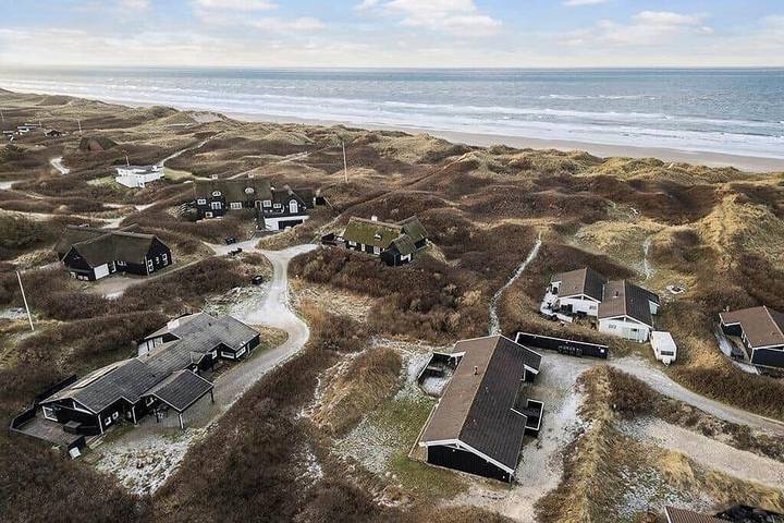 Ferienhaus für 10 Personen, mit Sauna und Whirlpool sowie Pool und Terrasse, mit Haustier