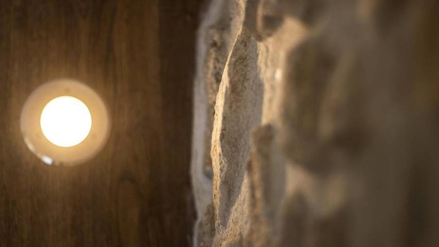 Location de vacances pour 5 personnes, avec jardin et vue à Peaugres - 4