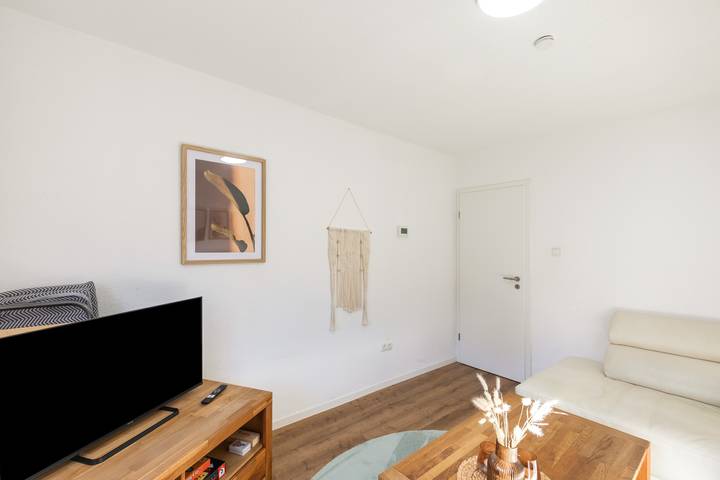 Appartamento intero, Appartamento ristrutturato a Bienhorntal con Wi-Fi gratuito in Koblenz, Osteifel