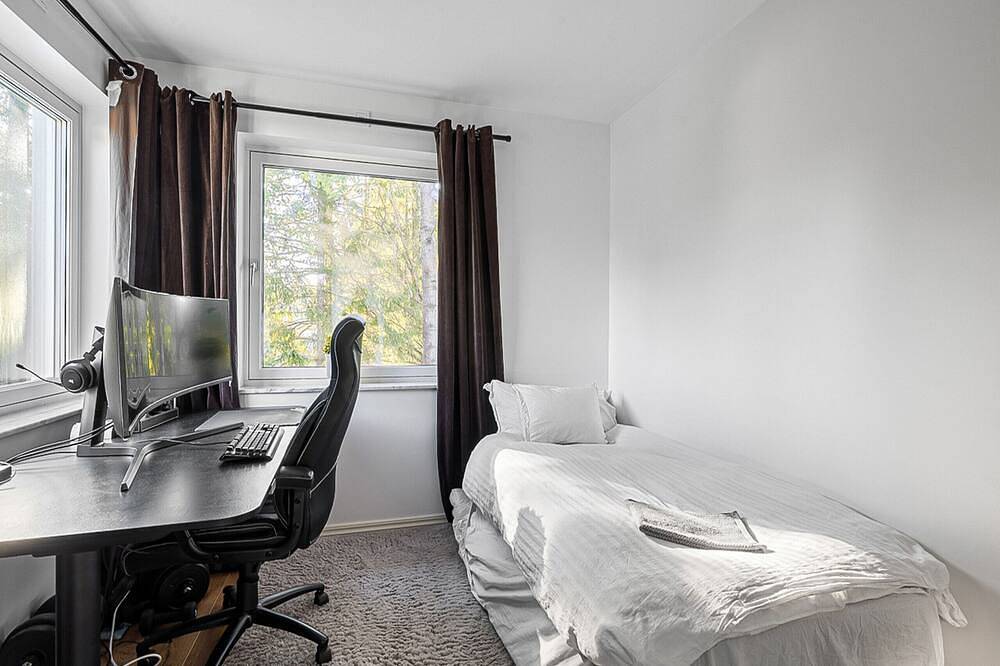 Modern villa with Jacuzzi in Haninge und Umgebung