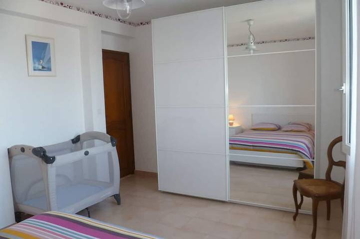 Villa pour 6 personnes, avec jardin ainsi que jacuzzi et terrasse dans Calanques - 3