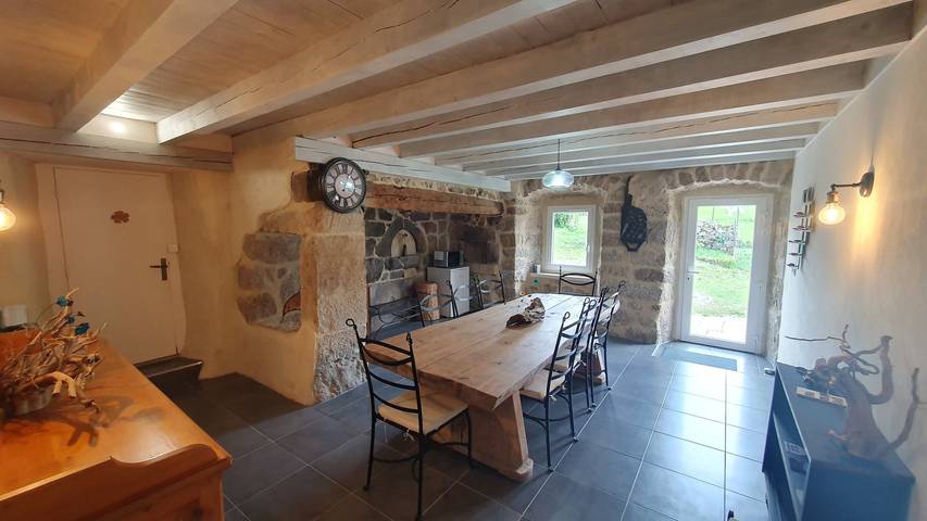 Chambre d’hôte pour 5 personnes, avec jardin en Auvergne - 2