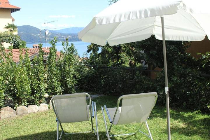 Ferienwohnung für 2 Personen, mit Balkon und Terrasse sowie Garten und Ausblick in Cannero Riviera - 4