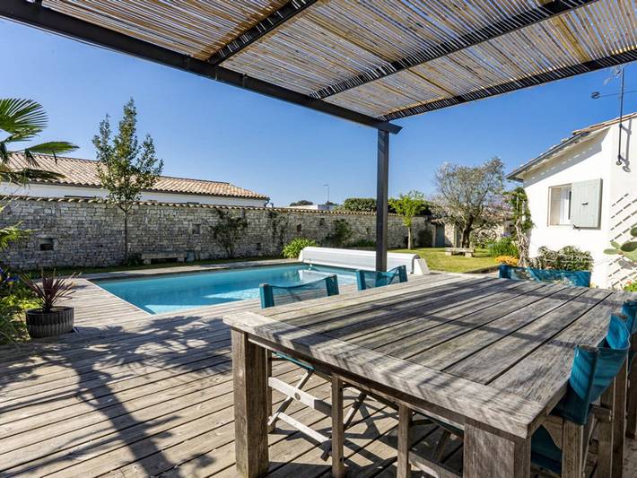 Villa for 9 people, with garden and terrace in Ile de Re