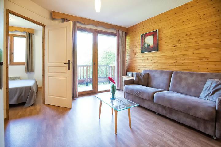 Appartement de vacances pour 4 personnes, avec Balcon et Jacuzzi ainsi que Piscine et Sauna