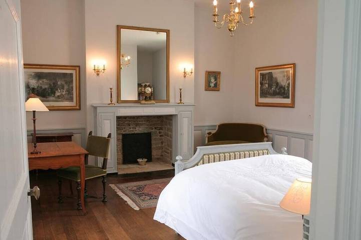 Location de vacances pour 2 personnes, avec jardin à Équilly - 2