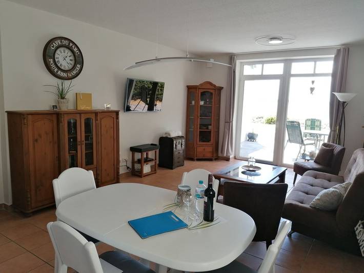 Ferienwohnung für 2 Personen, mit Terrasse und Garten sowie Seeblick, kinderfreundlich an der Müritz - 3