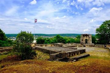 Camping pour 4 personnes, avec terrasse dans le Cher