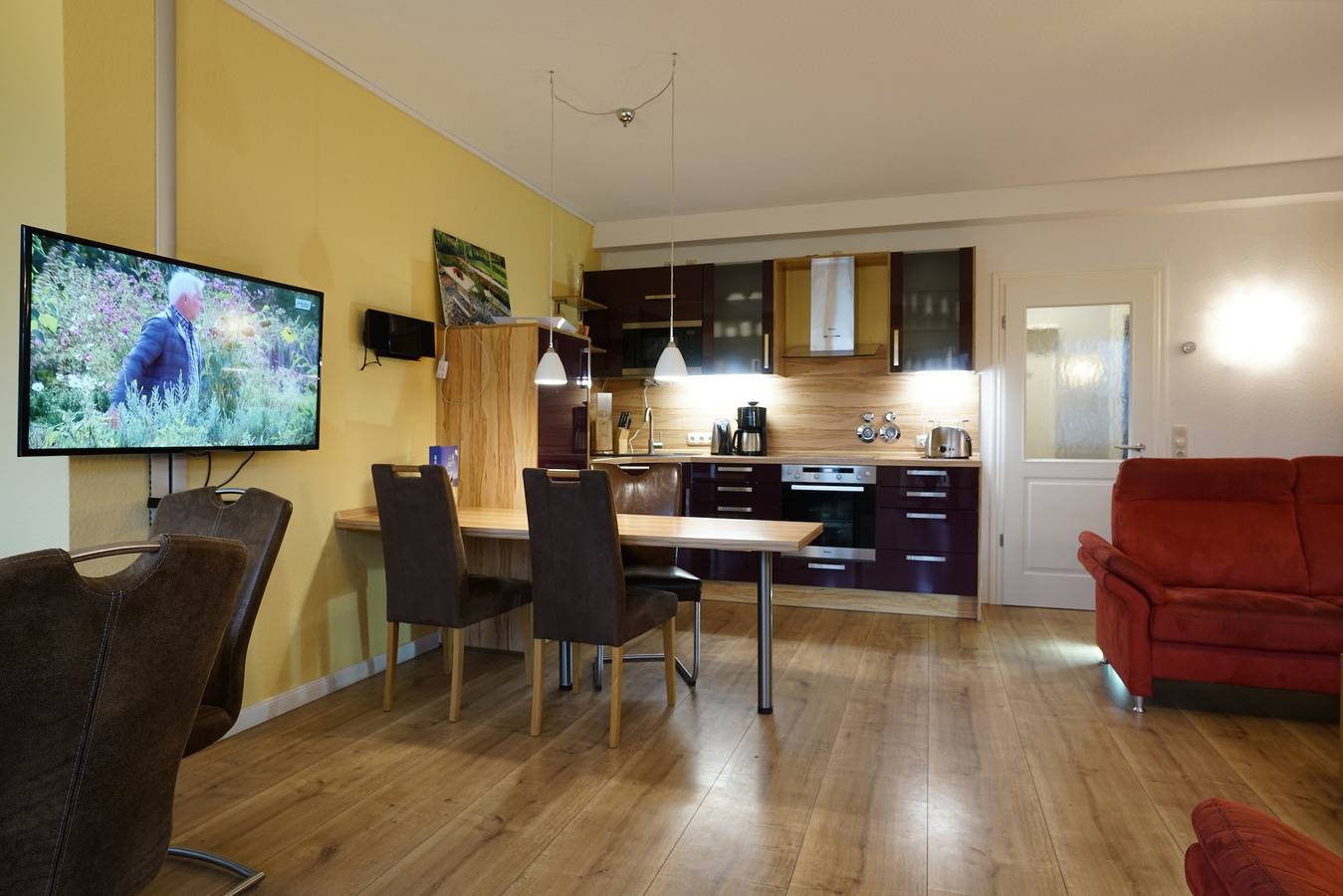 Ganze Ferienwohnung, Fewo Seekiste Seeufervilla in Flessenow, Dobin am See