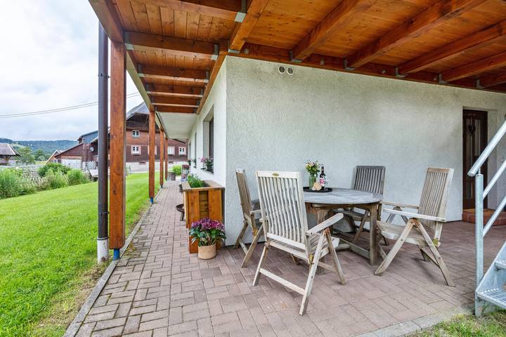 Ganze Wohnung, Ferienwohnung 'Käppeleblick' mit Bergblick, privater Terrasse und Wlan in Bernau im Schwarzwald, Südschwarzwald