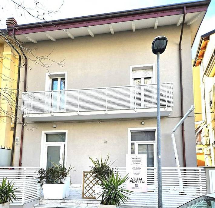 Appartamento intero, Appartamenti Dietro L'Angolo Iris –  accessibile con terrazza e relax in Cattolica, Provincia di Rimini